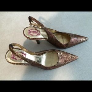 Hale Bob Metallic Embossed Heels Size 9.5
